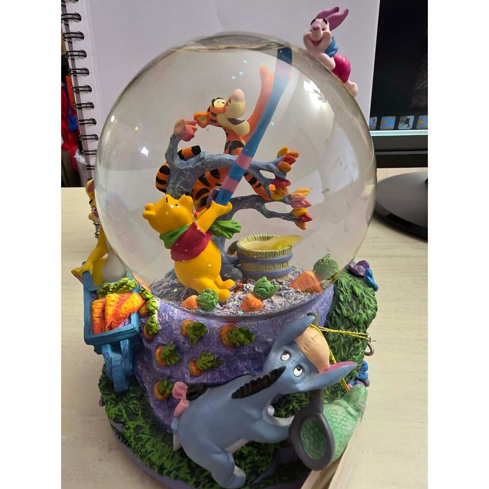 Vintage Disney Winnie the Pooh Musical Snow Globe Tigger Piglet Eeyore Rabbit